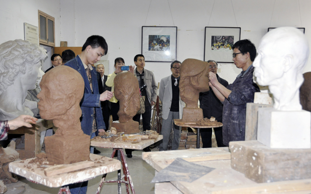 陕西服装工程学院