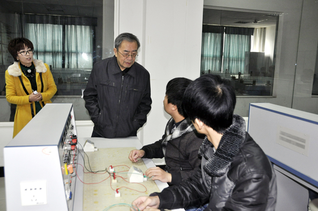 陕西服装工程学院