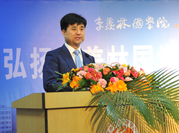 陕西服装工程学院