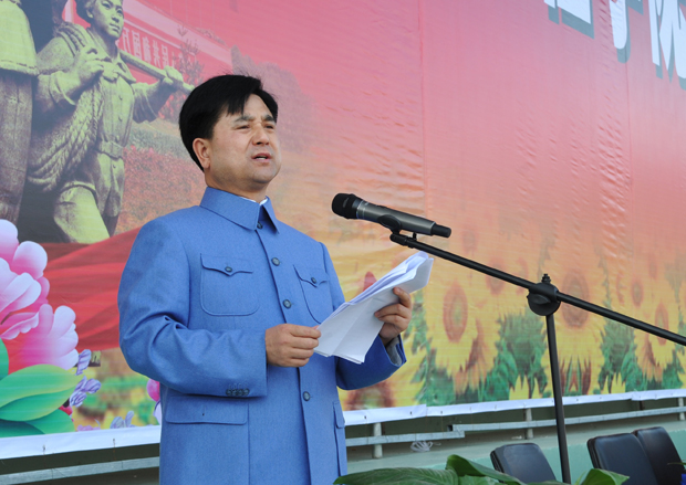 吕明.jpg