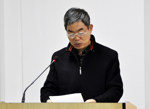陕西服装工程学院党委书记张进平致辞
