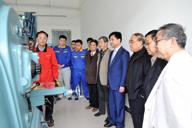 陕西服装工程学院